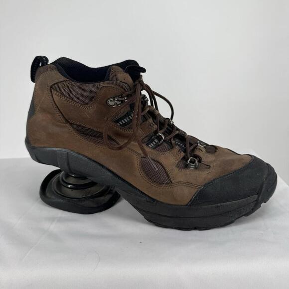 Z-Coil Other - Z-coil shoes mens 10 brown leather walking toning athletic casual